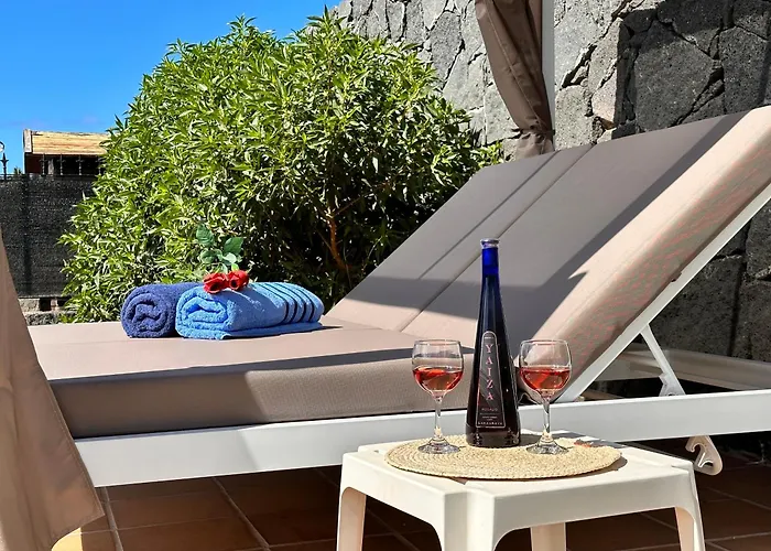 Amura بلايا بلانكا